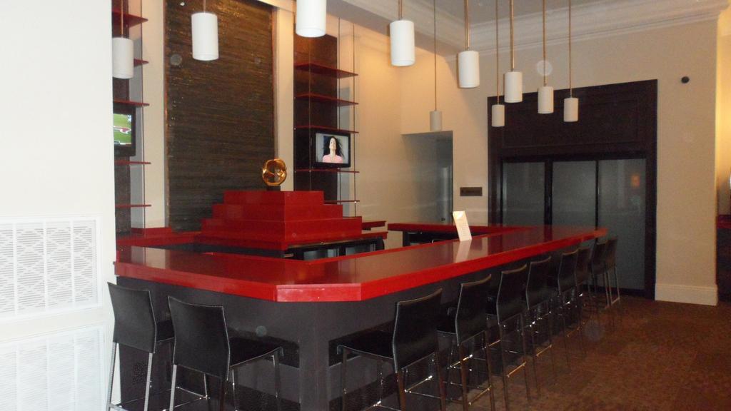Ramada By Wyndham Rock Hill At Sullivan Center Экстерьер фото
